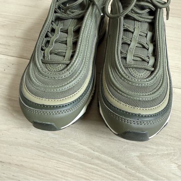 Nike Air Max 97 Olive Green Women's sneakers (Style: 921733-200) Size 7 EUC - Picture 5 of 8